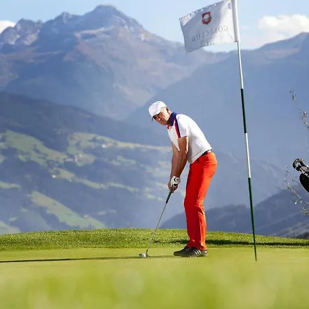 Semi-detached House Sportchalet Zillertal, * أوديرنز